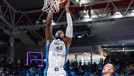 乔尔·恩比德加盟快船，76人管理层不满莫雷指责 NBA交易市场风云再起
